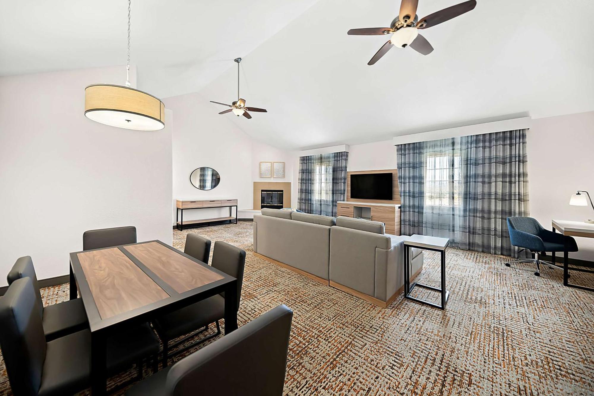 Hampton Inn Morgan Hill Esterno foto