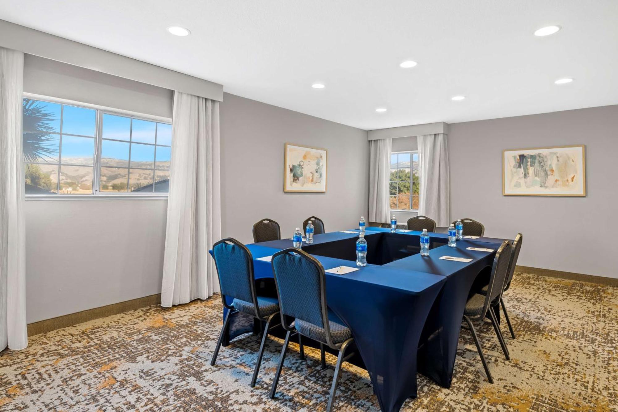 Hampton Inn Morgan Hill Esterno foto