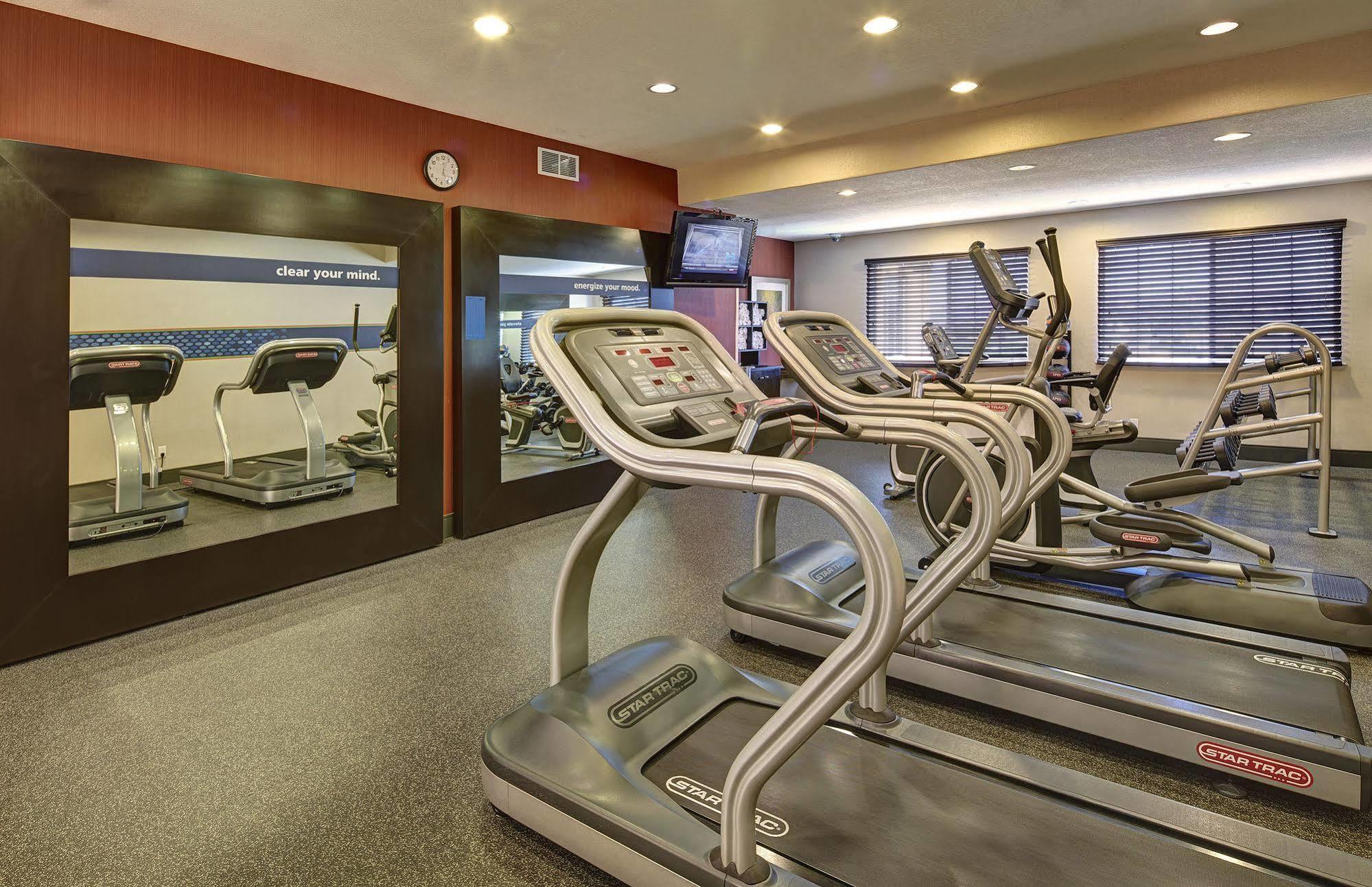 Hampton Inn Morgan Hill Esterno foto